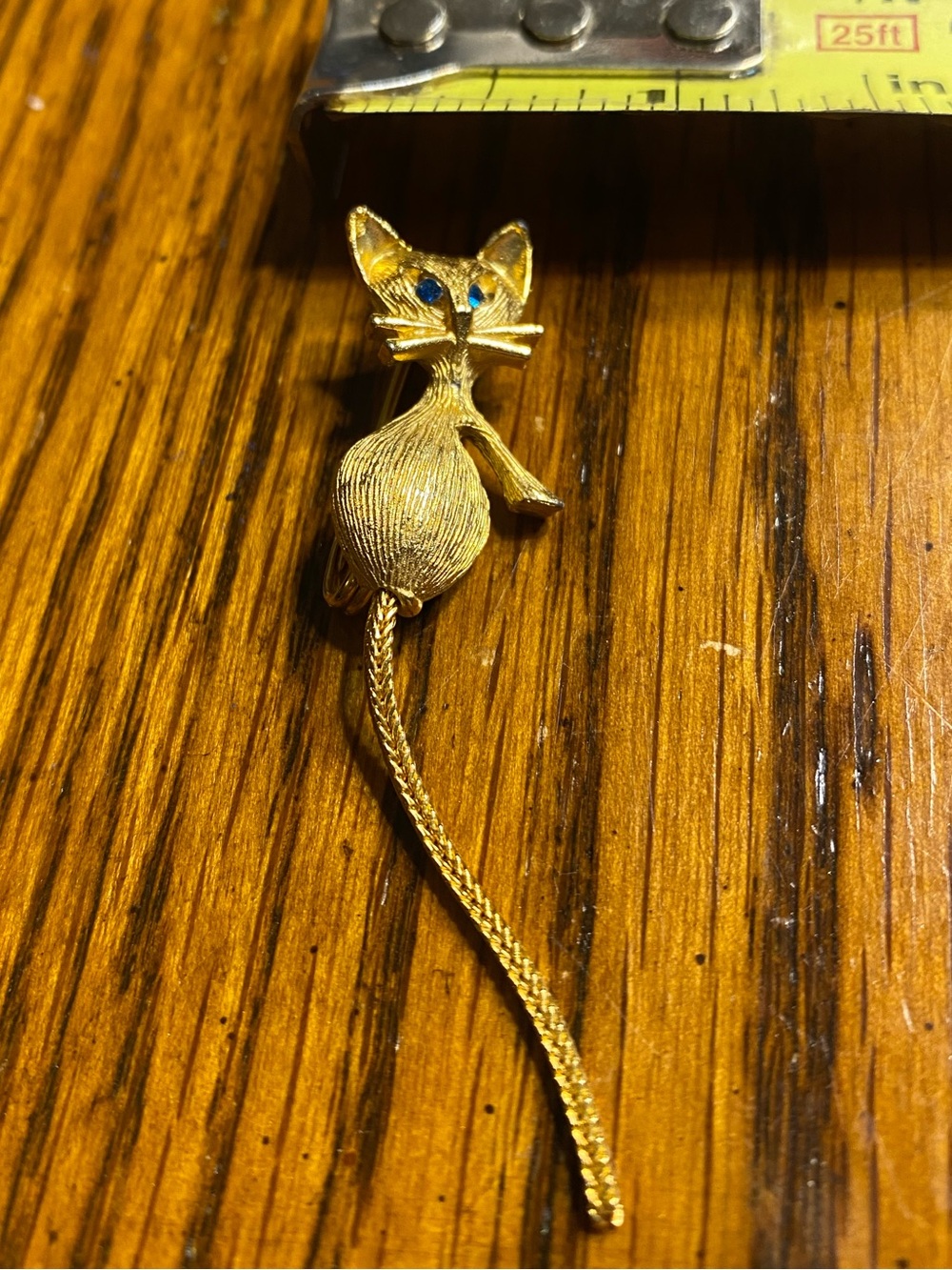 Vintage Whimsical Textured Gold Cat Pin Blue Rhinestone Eyes Articulated Tail